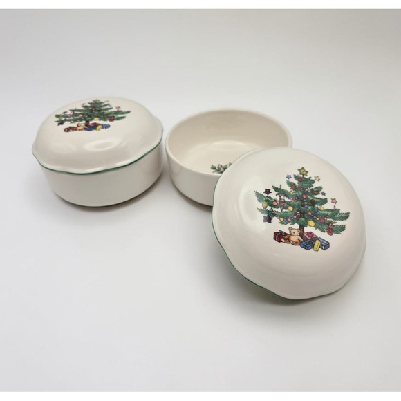 Nikko Ceramics Other - Set Of 2 Vintage Nikko Christmastime Covered Bon Bon Candy Dishes    NEW